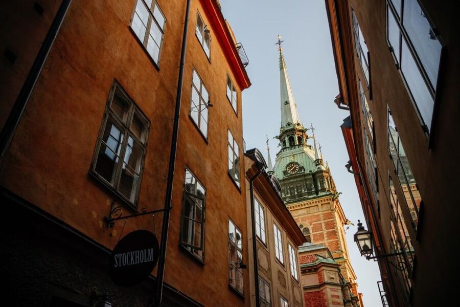 Stockholm: Walking tour of Gamla Stan, the Old Town - Why Gamla Stan works so well on foot