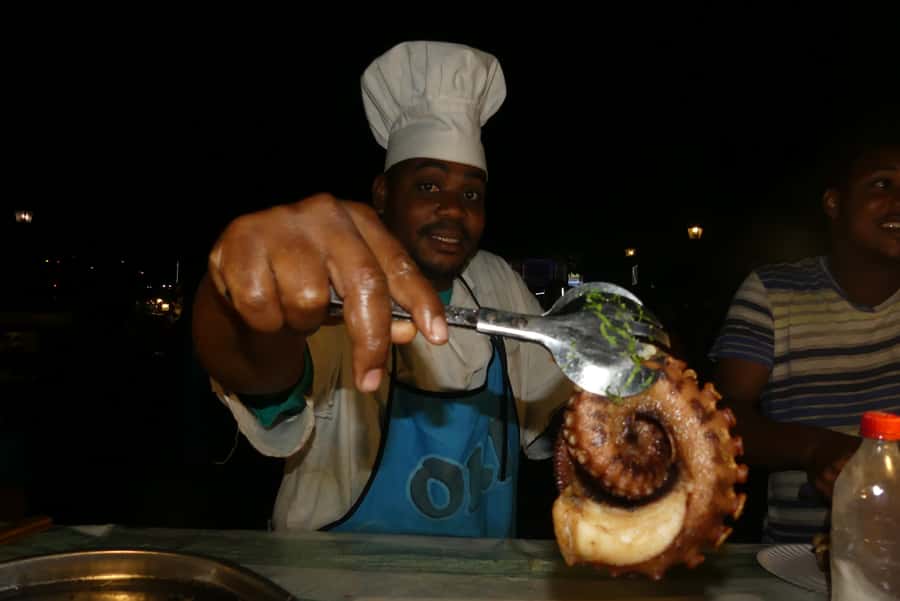 Stonetown: Food Markets and Street Food Walking Tour - Why the guide matters more than the route