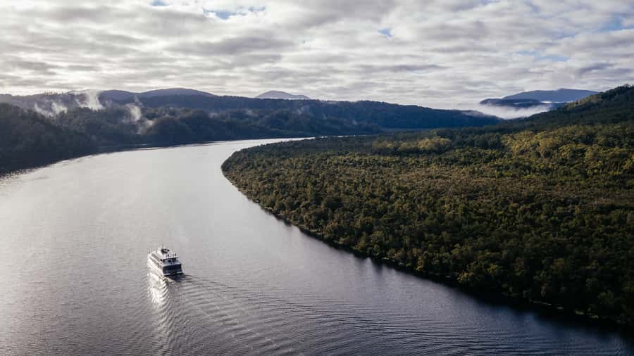 Strahan: Gordon River Cruise with Lunch & Sarah Island Walk - Heritage Landing and the rainforest boardwalk