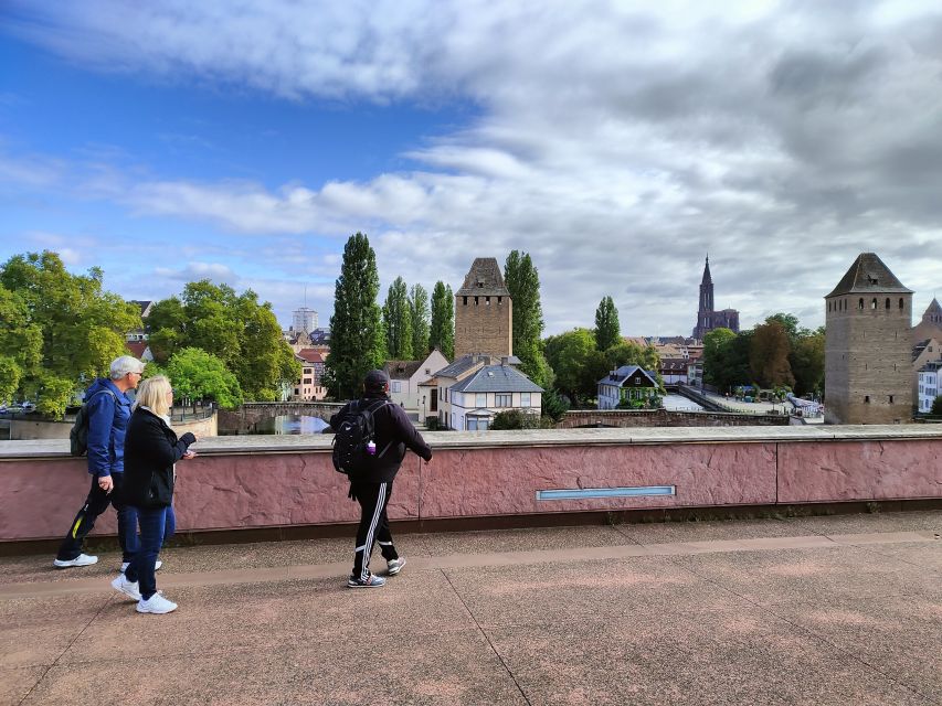 Strasbourg: Guided Walking Tour - Covered Bridges and Strasbourg’s defensive past