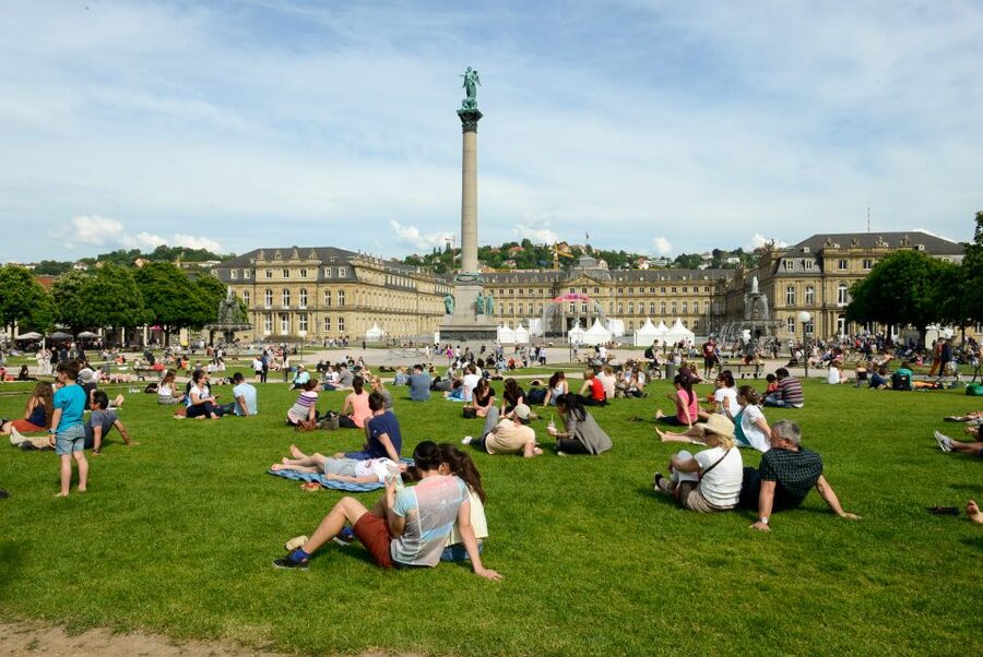 Stuttgart: Old Town Highlights Guided Walking Tour - Key points at a glance