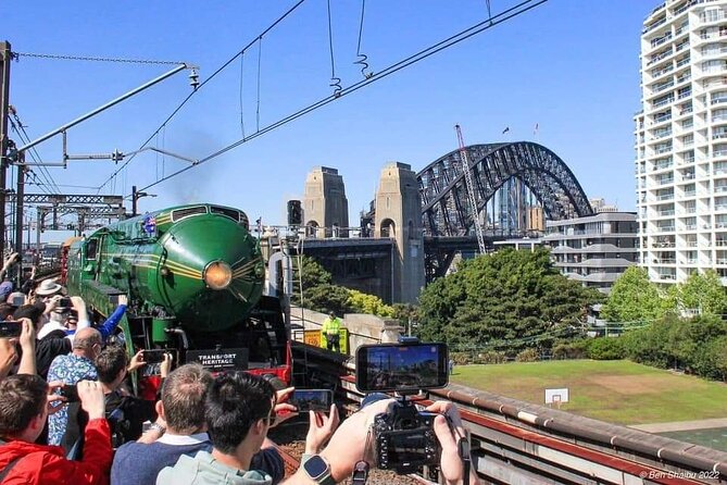 Sydney The Rocks Guided Walking Tour - Campbells Cove, the Opera House, and the Harbour Bridge