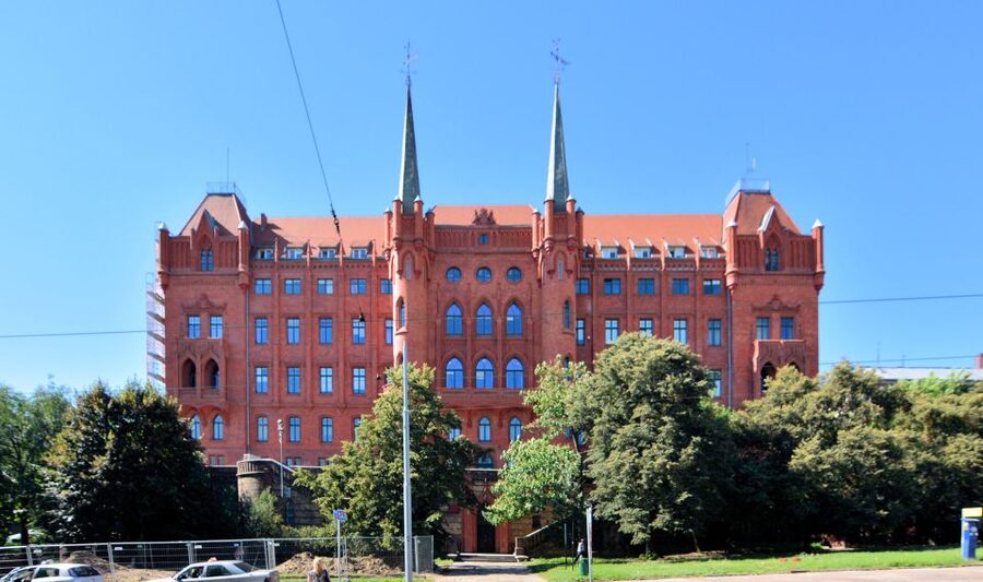 Szczecin: Old Town Highlights Private Walking Tour - Who should book this Szczecin tour?