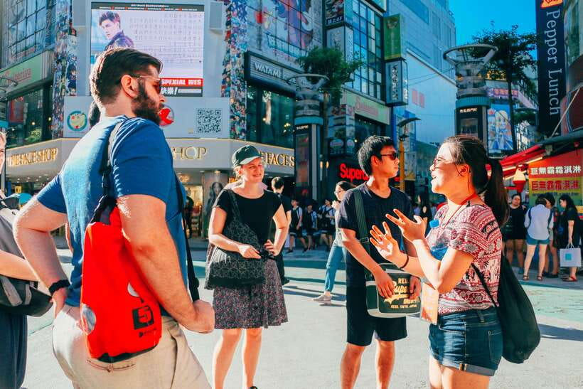 Taipei: Old Town Walking Tour - What the guides do especially well