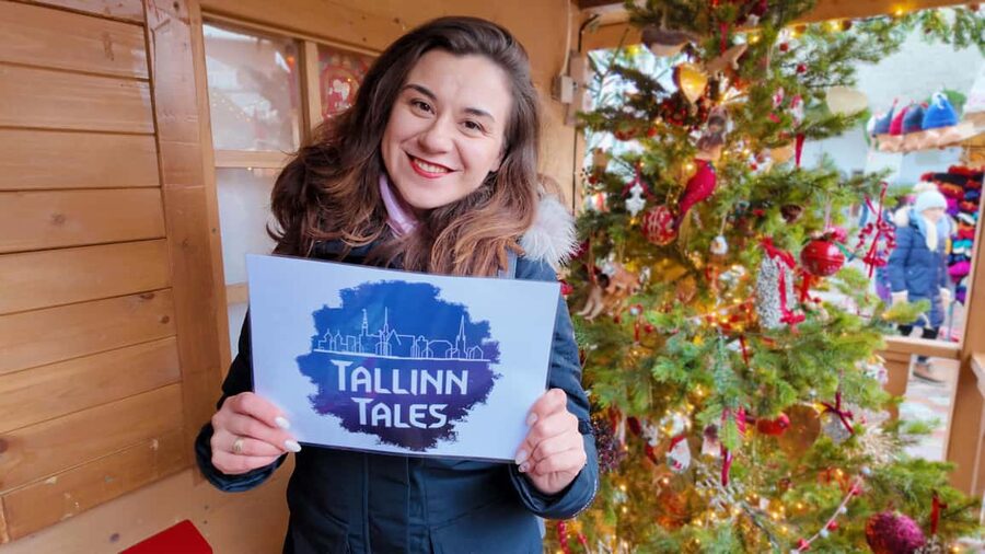 Tallinn Old Town: Stories and Views 2‑Hour Walking Tour - Meeting Tallinn Town Hall in Raekoja plats