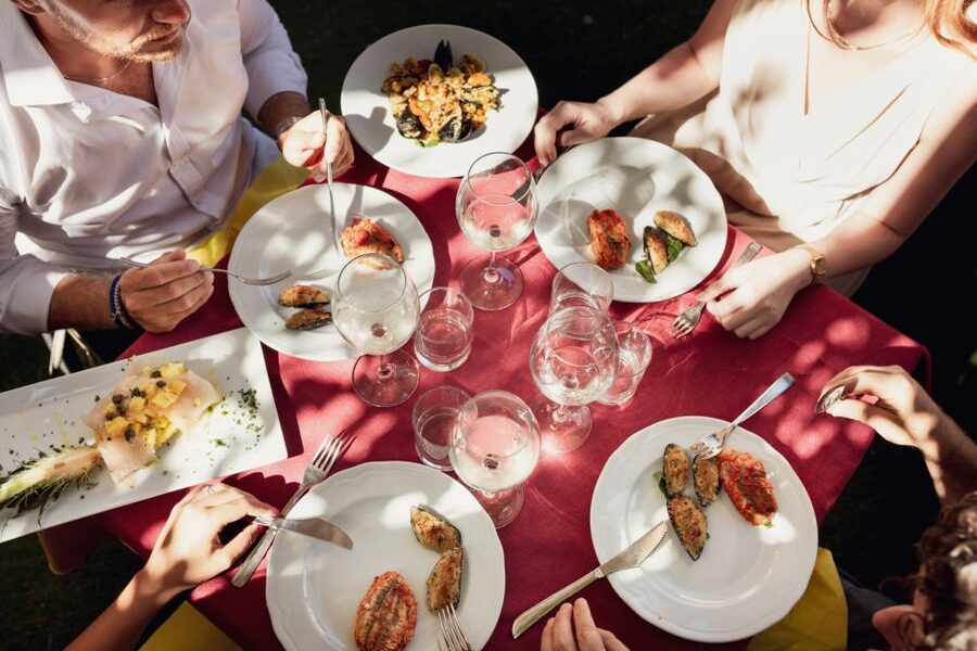 Taormina: Shared or Private Food & Wine Walking Tour - How Much Food Should You Expect?