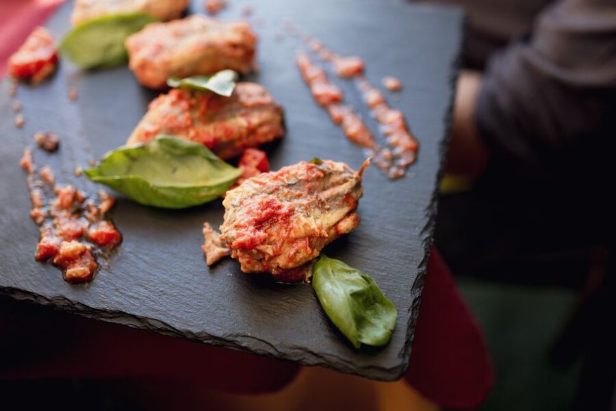 Taormina: Shared or Private Food & Wine Walking Tour - Group Size, Atmosphere, and Private Bookings
