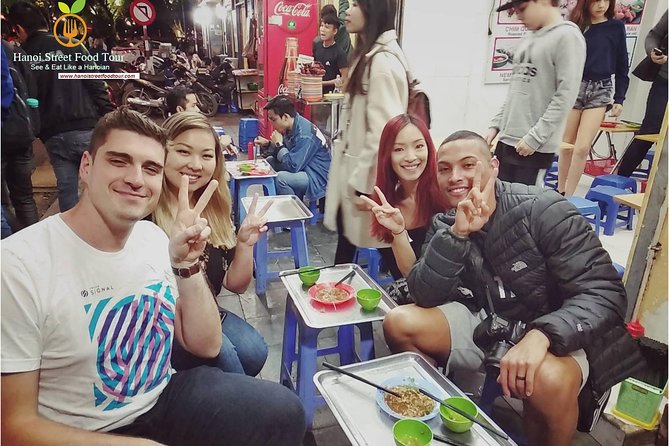 Tasting 8 Different Street Foods + Local Drink at Evening Time by Walking - What the Old Quarter adds to the meal