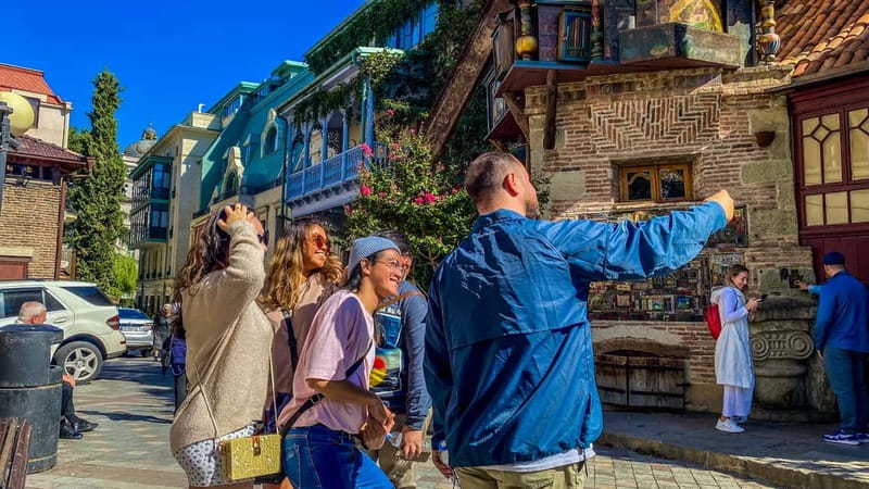 Tbilisi: City Highlights Guided Walking Tour - Metekhi Church and the city’s founding story