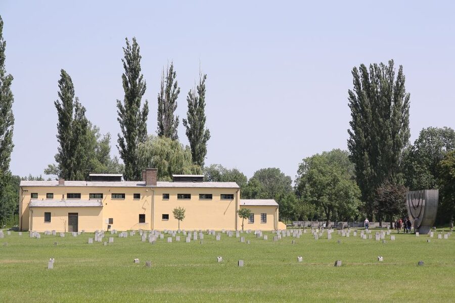 Terezin Memorial: Entry Ticket Combo w. Guided Walking Tour - Magdeburg Barracks and the former ghetto administration