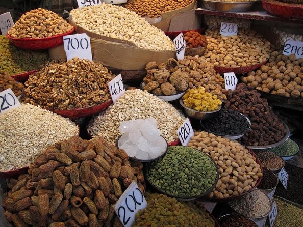 The Great Indian Food Tour: Old Delhi Food and Heritage Walk - Why this Old Delhi food tour works