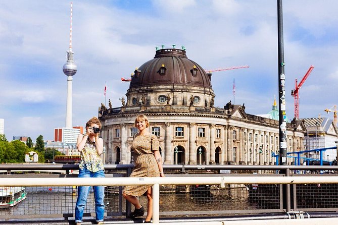 The History of Berlin: WWII PRIVATE Walking Tour With Locals - The New Synagogue and Berlin’s Jewish past
