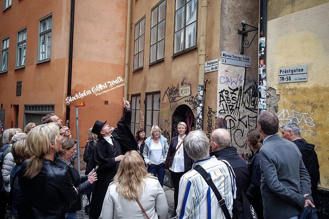 The Original Stockholm Ghost Walk and Historical Tour - Gamla Stan - What the 90-minute route feels like