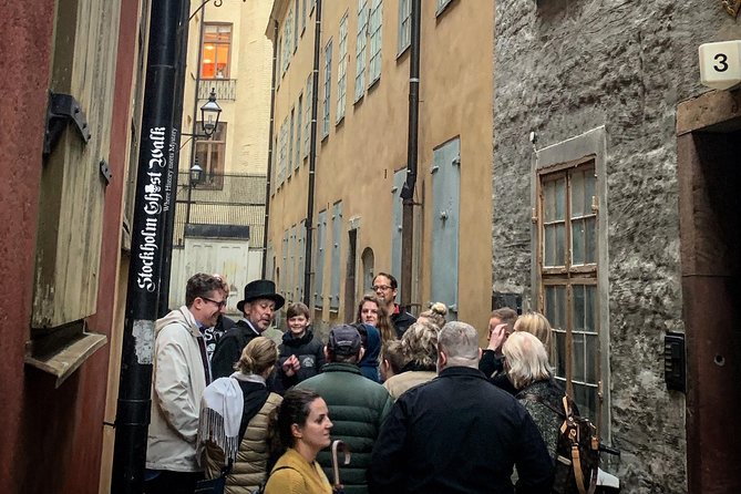 The Original Stockholm Ghost Walk and Historical Tour - Gamla Stan - How the weather and streets affect the experience
