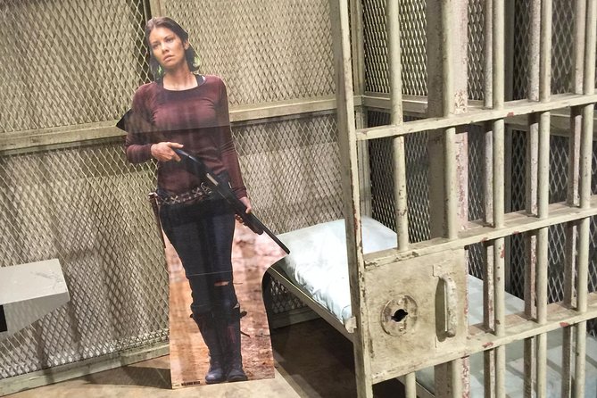 The Walking Dead: Private Film Locations Tour of Senoia - The Senoia Welcome Center and Walking Dead Museum