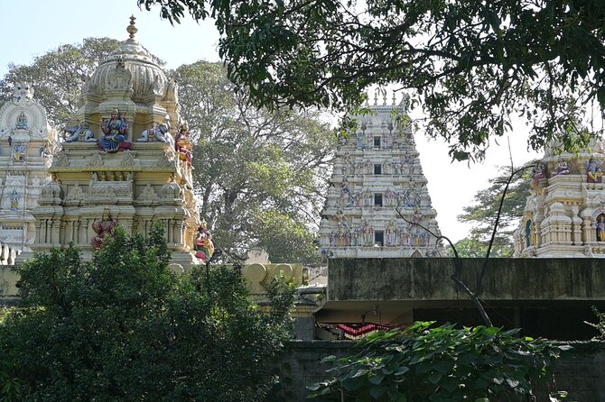 Tipu Palace + Koté Vishnu + Fort + KR Market + Jain Temple = Bengaluru Pété Walk - Timing, effort, and what to wear
