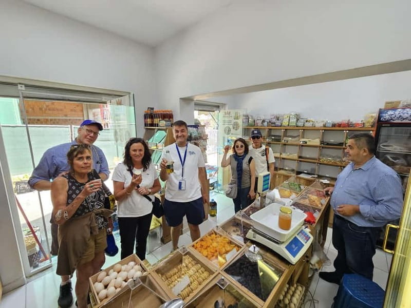 Tirana: Local food experience & walking tour - Key points at a glance