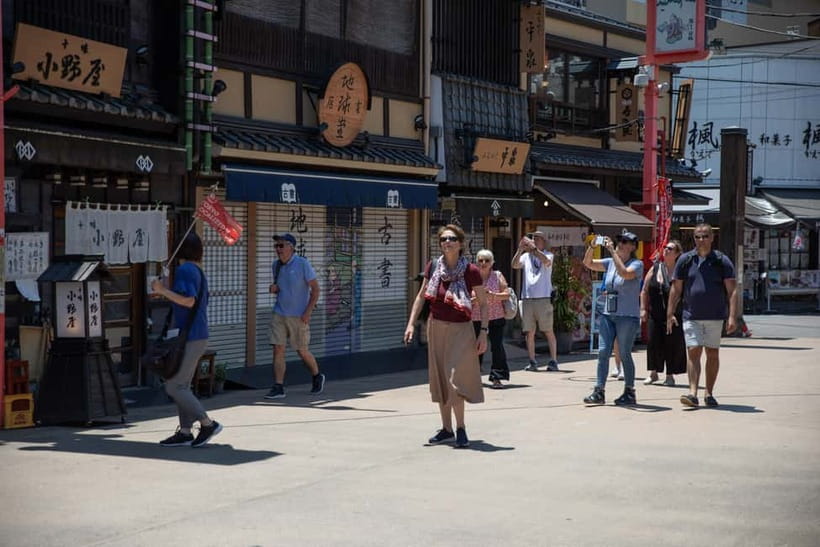 Tokyo: Asakusa Walking Tour with Sensoji Temple Visit - Shin-Nakamise and the walk to Azuma Bridge