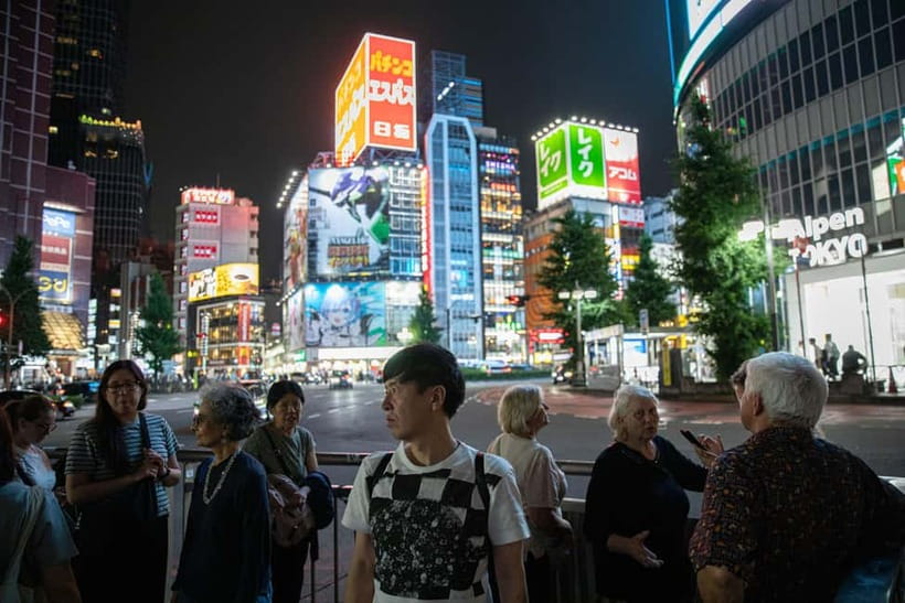 Tokyo: Dark Side of Tokyo Shinjuku Red Light Walking Tour - Key points to know before you book