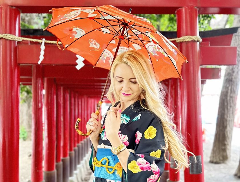 Tokyo: Kimono Dressing, Walking, and Photography Session - Learning to move, sit, and pray