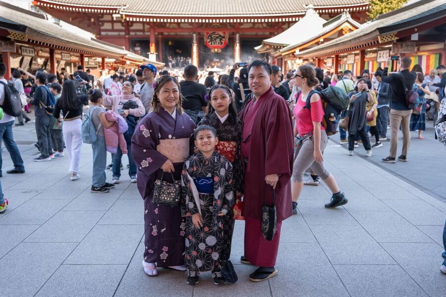 Tokyo: Private Custom Walking Tour with Local Guide - Why a private Tokyo walk can be worth it