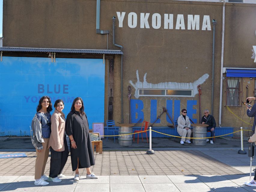 Tokyo: Private Custom Walking Tour with Local Guide - Professional photos and small personal touches