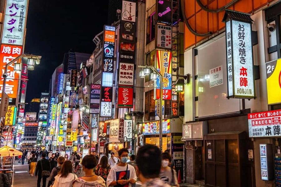 Tokyo: Private Walking Tour with a Local Guide - Akihabara: Tokyo’s modern pop culture
