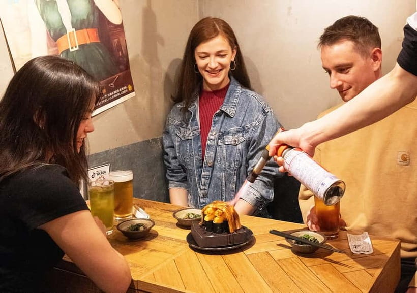 Tokyo: Shinjuku Bar Hopping & Night Walking Tour - Why this Shinjuku night walk works