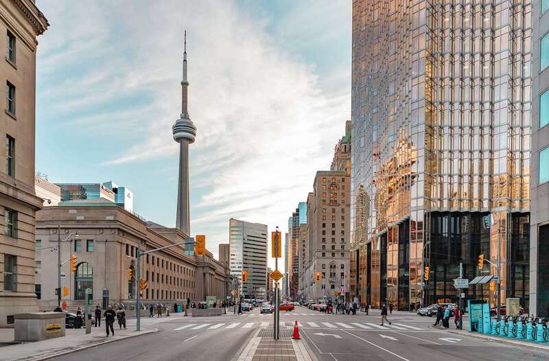 Toronto: 2-Hour Downtown Walking Tour - The CN Tower and Toronto’s changing skyline
