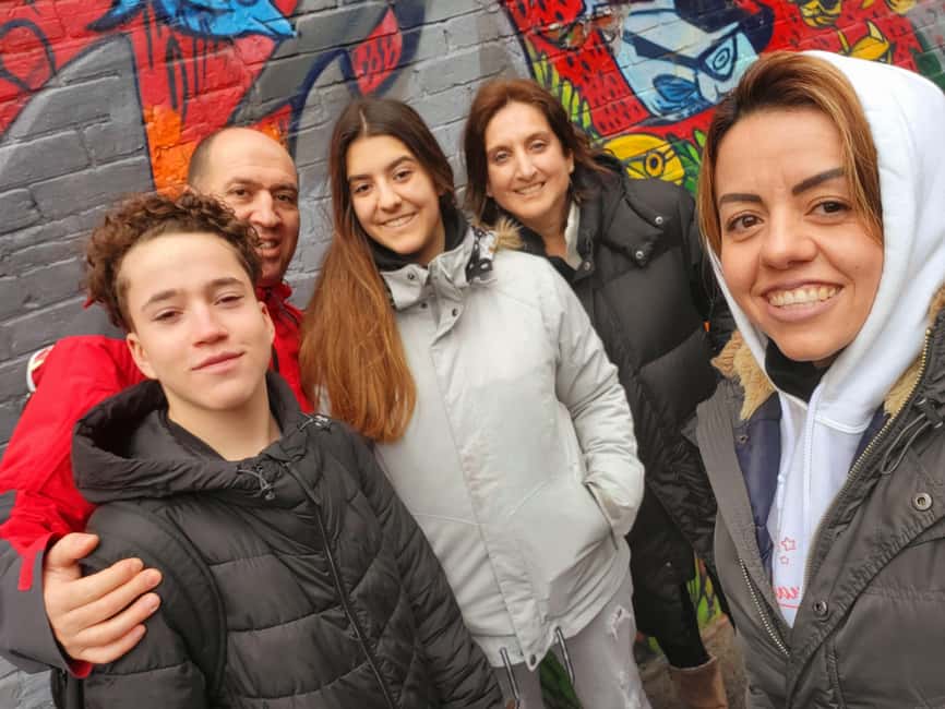 Toronto: Private Walking Tour with a Local - Eight hours for a full city introduction
