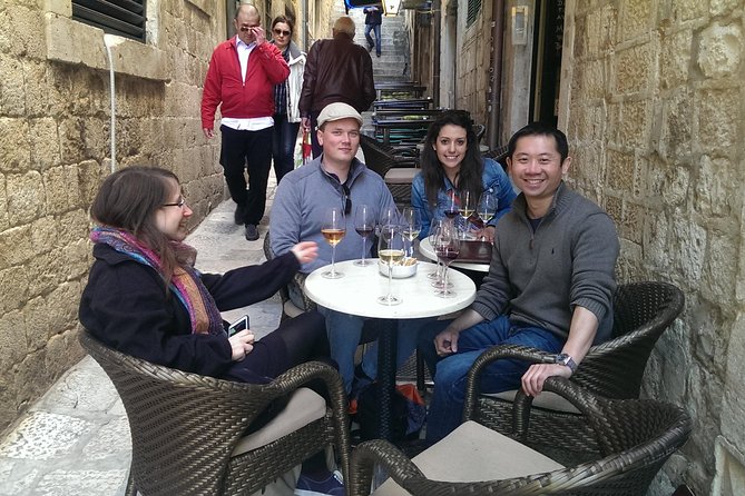 Tour The Game of Thrones - Private Walking Tour - The Dominican Monastery area and the modesty barrier