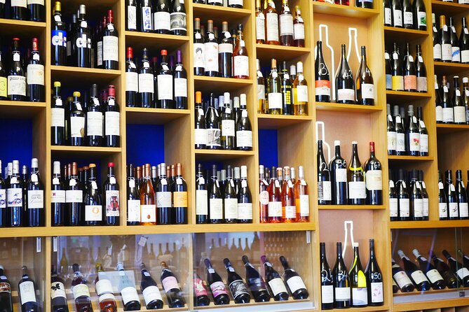 Traditional Gourmet Food & Wine Tour in Bordeaux - Finishing with wine in the Chartrons district