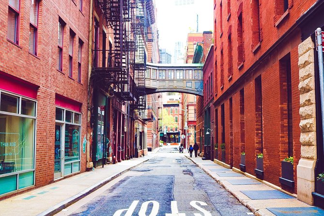 Tribeca Architecture And History Walking Tour - Starting at Tweed Courthouse and entering Tribeca’s past
