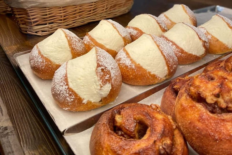 Trieste: Guided Foodie Walking Tour - Panino cotto Sfreddo and Trieste’s everyday tastes