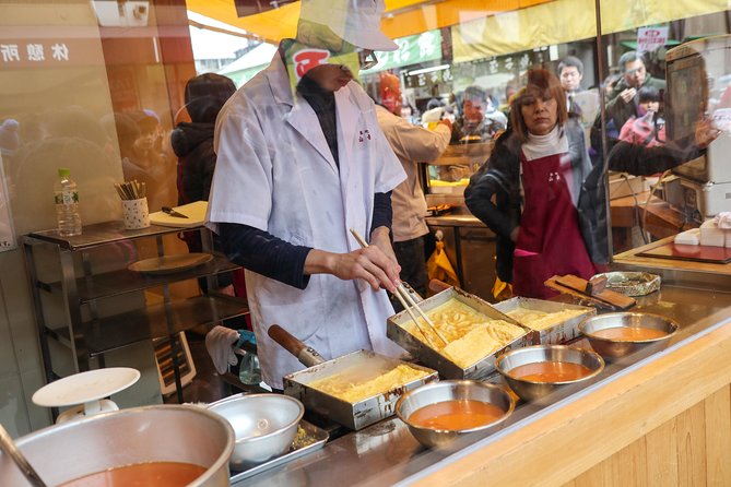 Tsukiji Fish Market Small-Group Food Walking Tour - The old market and Tsukiji Jogai Market