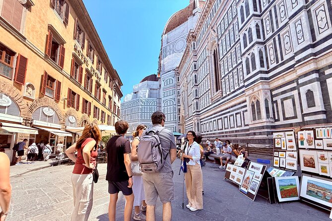 Uffizi & Accademia Timed Entry: Small Group Duomo Walking Tour - What the guide quality adds