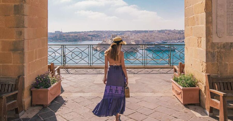 Valletta: Half-Day City Discovery Walking Tour - Tritons’ Fountain and the gateway to the city