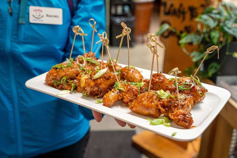 Vancouver: Gastown Historical Walking Food Tour - Why this Gastown food tour works so well