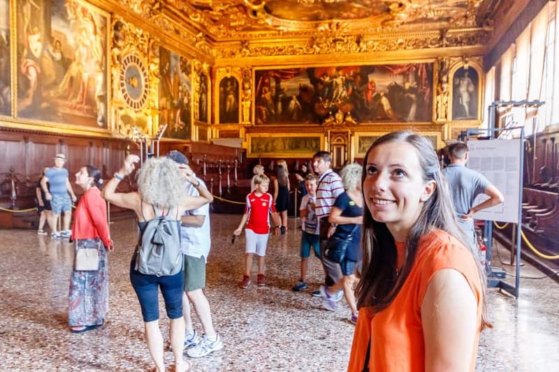 Venice: Doge's Palace and St Mark's Basilica Walking Tour - Why the guide makes a difference