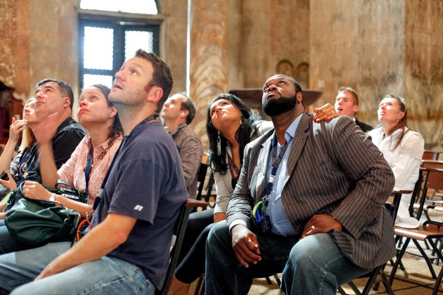 Venice: Walking tour, Doge Palace, & St. Mark's Basilica - Practical tips for a smoother visit