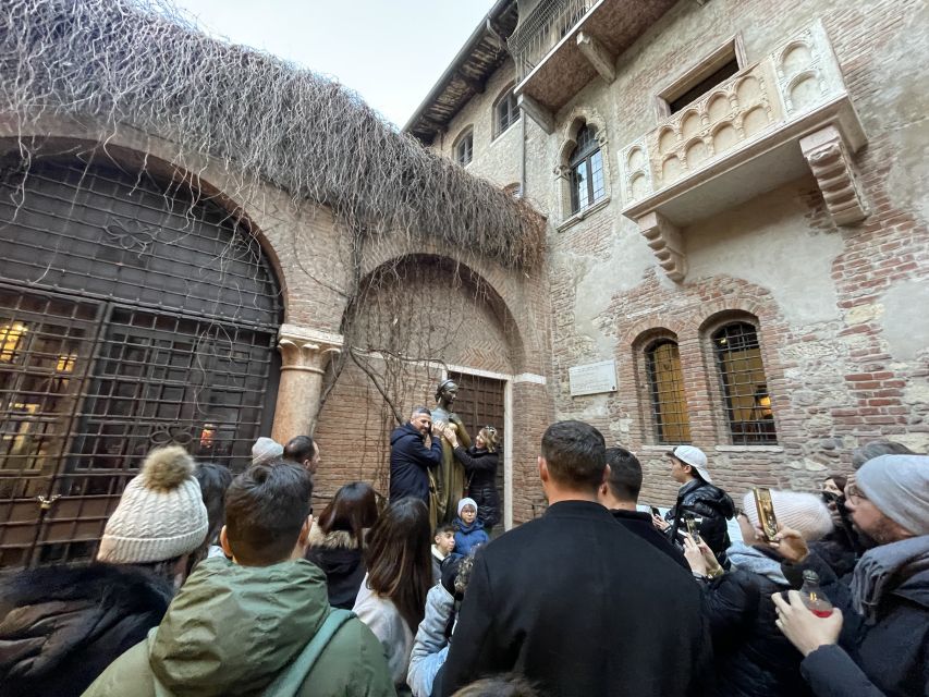 Verona: Small Group Guided Walking Tour with Arena Tickets - Juliet’s House and the limits of the Shakespeare stop