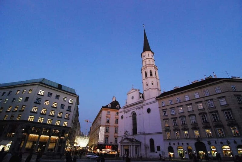 Vienna: Essential History Walking Tour - Key points at a glance