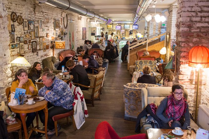 Vienna for Food Lovers: Cafés, Markets & Austrian Cuisine - The Route, Pace, and Group Size