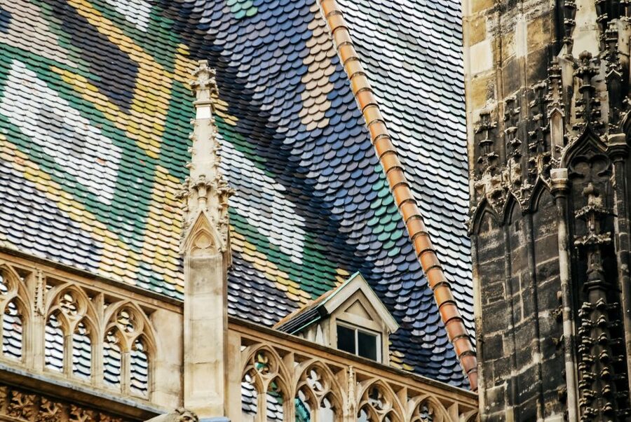 Vienna: Guided Walking Tour of City Center Highlights - Blutgasse and the pleasure of going slightly off route