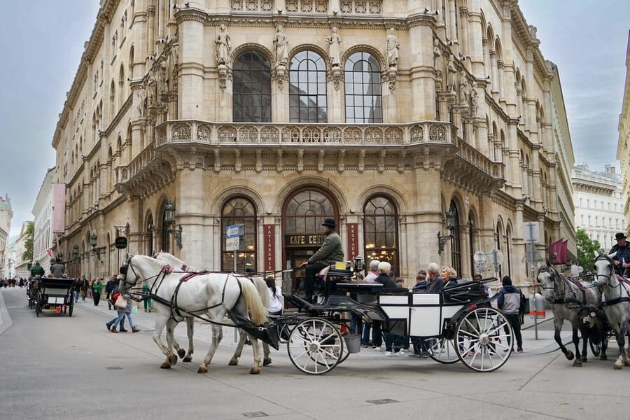 Vienna: Guided Walking Tour of City Highlights & Hidden Gems - Heldenplatz and the Spanish Riding School