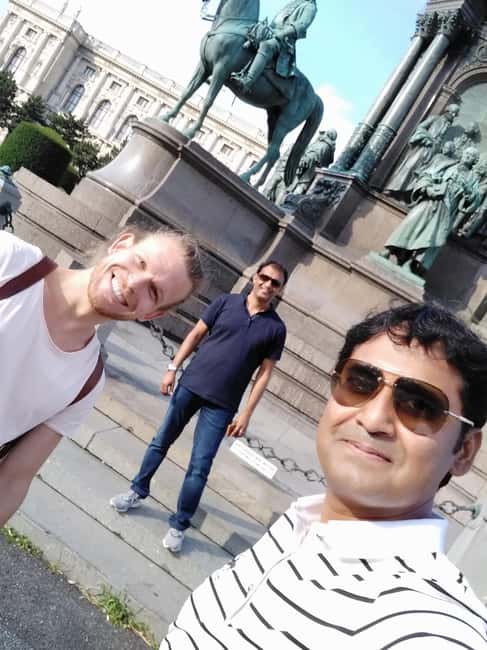 Vienna: Private Walking Tour with a Local - A practical lesson in Vienna’s public transport
