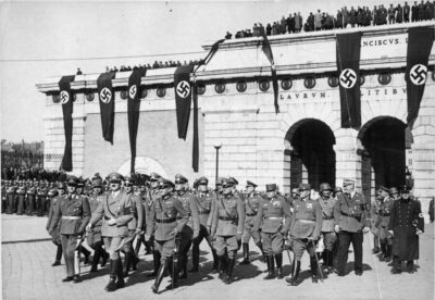 World War II Historical Walking Tour