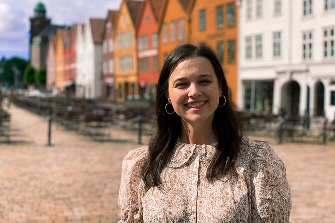 Walking Tour in Bergen of the Past and Present - Starting at Bergenhus Fortress and the royal past
