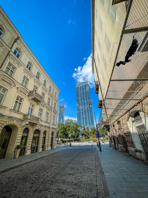 Warsaw: Jewish History Guided Walking Tour in English - Chłodna Street and the former ghetto bridge