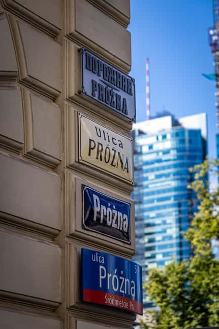 Warsaw: Jewish History Guided Walking Tour in English - Starting at Grzybowski Square